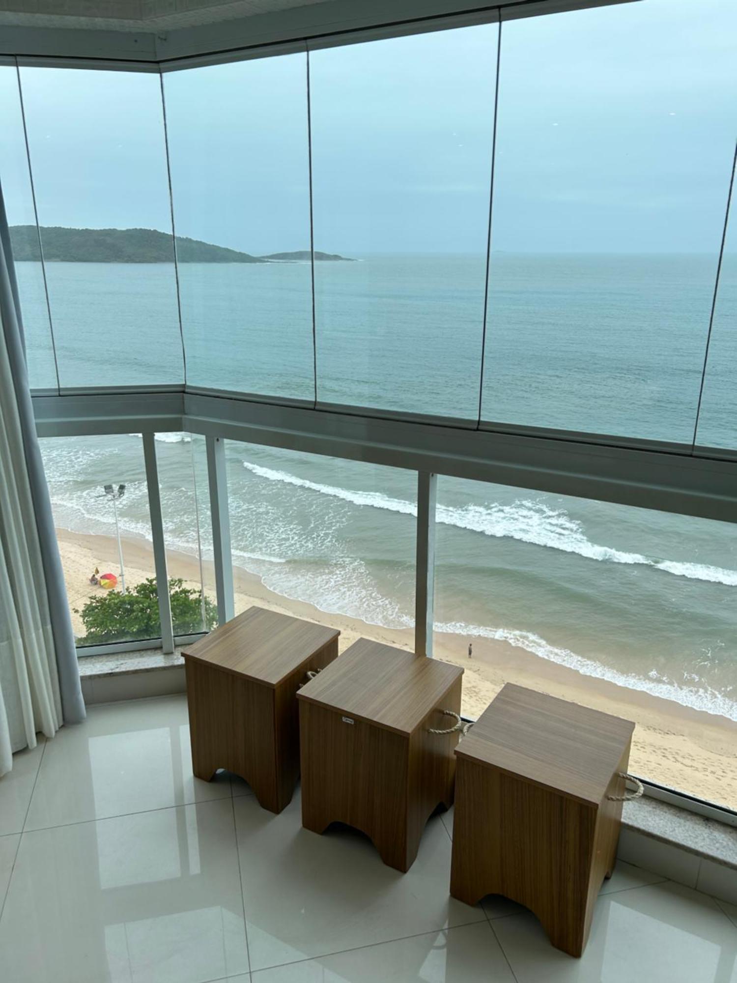 De Frente O Mar Do Morro Guarapari